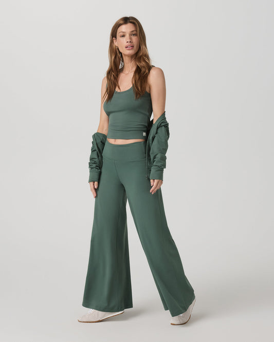 Halo Easy Wideleg Pant - Short Women's Agate Green Pants | Vuori outlet