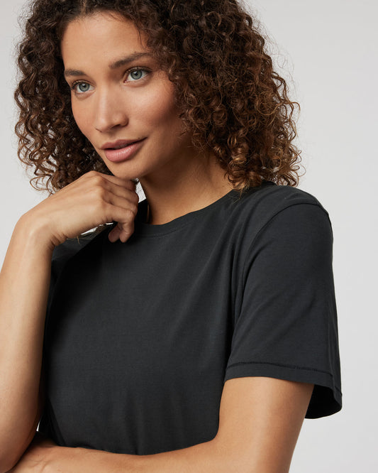Feather Tee Women's Washed Black Tee | Vuori sale