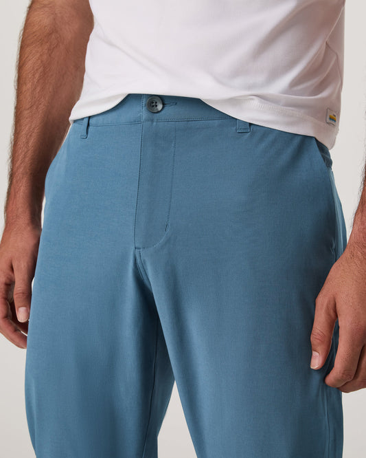 Aim Pant Men's Pool Blue Athletic Slim Fit 30" Inseam | Vuori outlet