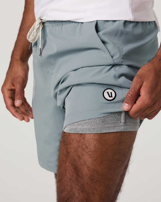 Kore Short Lined 7" Light Cloud | Vuori discount