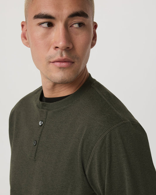 Long Sleeve Coronado Henley - Relaxed Oregano Heather | Vuori sale