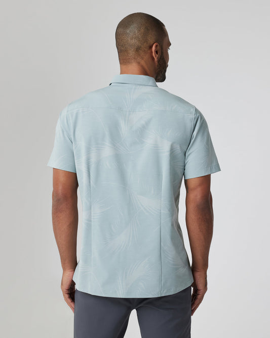 Short-Sleeve Bridge Button Down Chalk Blue Falling Fronds | Vuori online