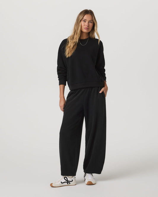 Sedona Seams Crew Women's Black Fleece Sweatshirt | Vuori outlet
