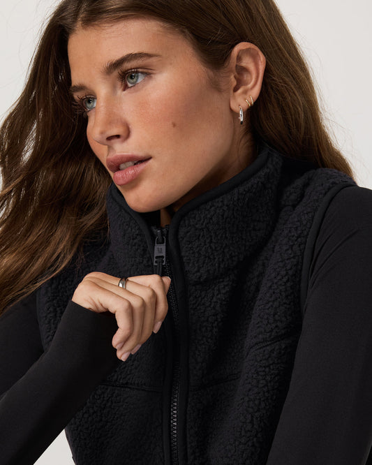 Alpine Vest Women's Black Fleece Vest | Vuori discount