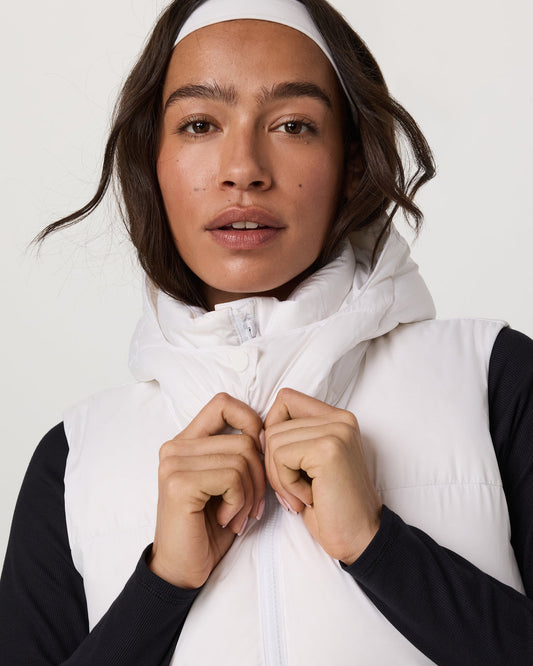 Alta Down Vest Women's White Sleeveless Vest | Vuori outlet