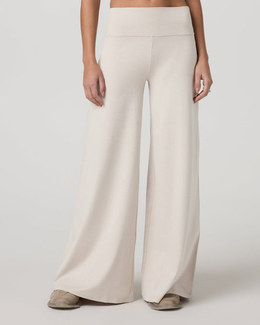 Halo Easy Wideleg Pant Women's Ecru Heather Pants | Vuori for sale