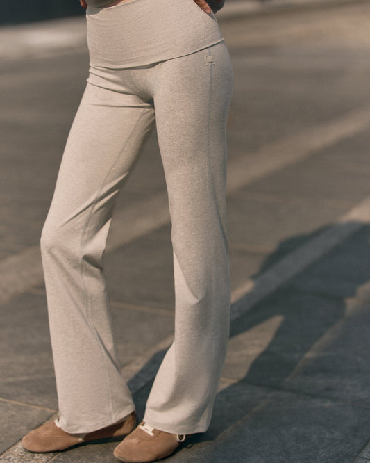 Granite Foldover Straight Leg Women's Oatmeal Heather Pant | Vuori shop
