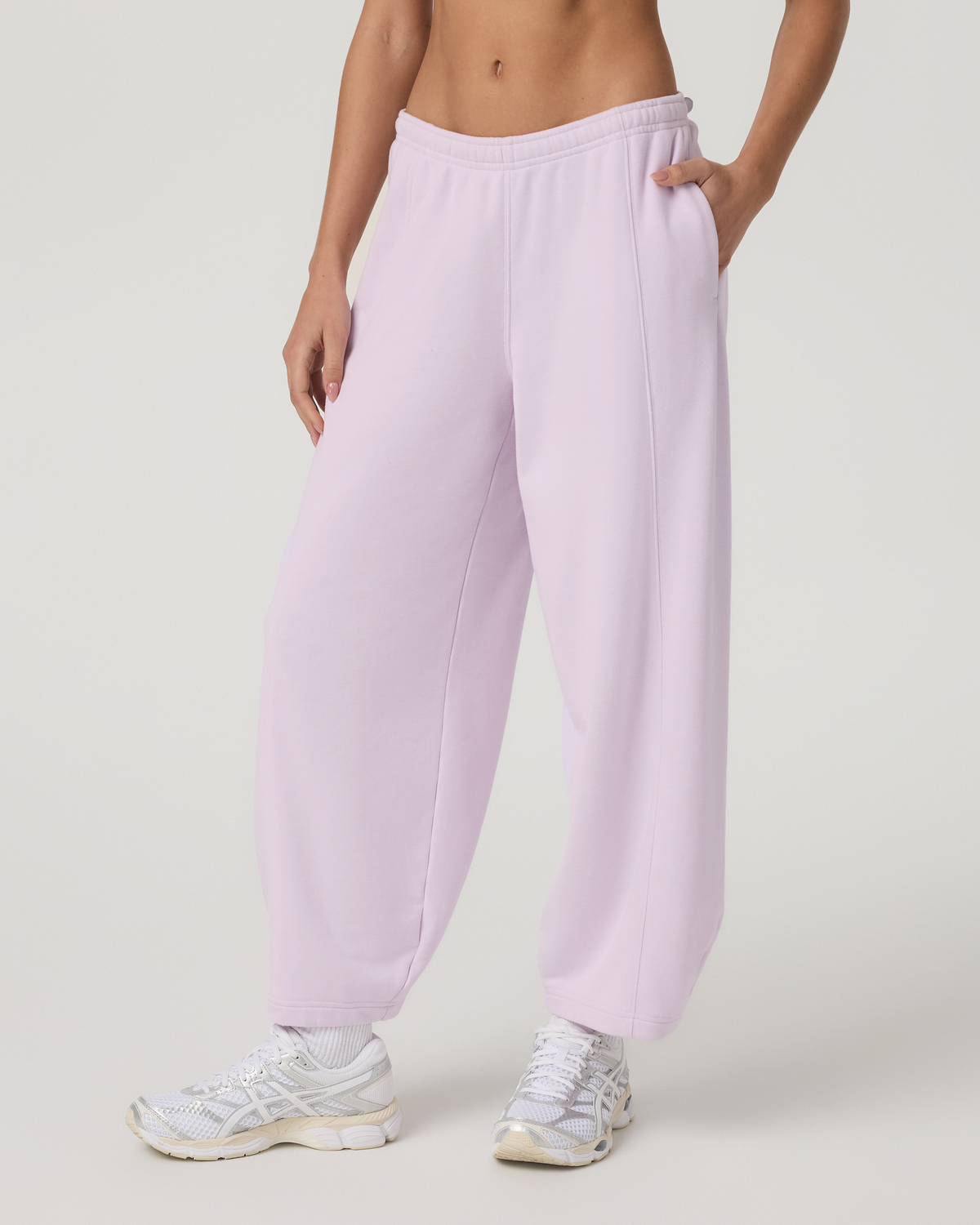 Sedona Barrel Sweatpant Women's Lilac Breeze Sweatpants | Vuori outlet