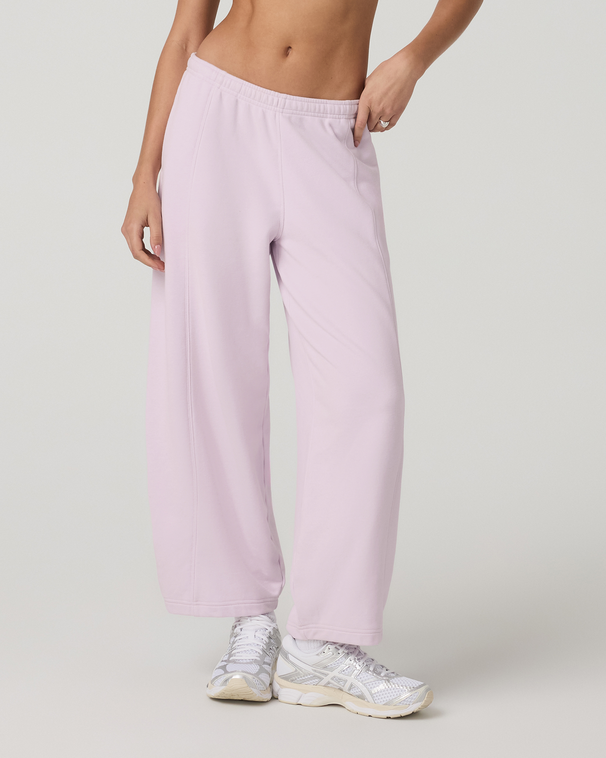 Sedona Barrel Sweatpant Women's Lilac Breeze Sweatpants | Vuori outlet