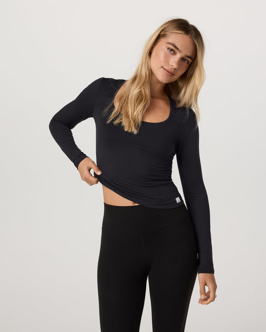 Women's Long Sleeve Halo Essential Scoop Solid Black | Vuori outlet