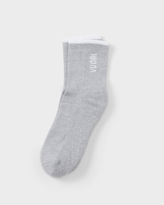 Half Crew Gripper Sock Light Heather Grey Grip | Vuori shop