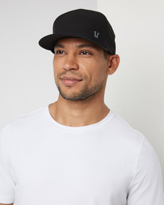 V1 Water Tech Hat Black Floating Hat | Vuori online