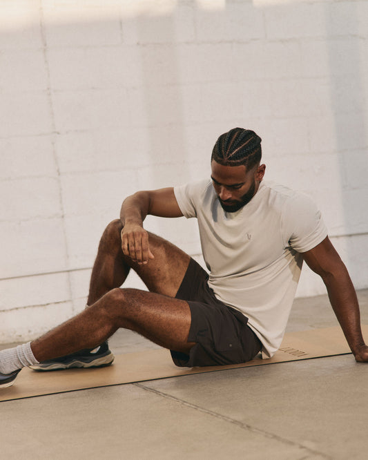 HardKore Short Lined 5" Men's Carbon Performance Shorts | Vuori shop