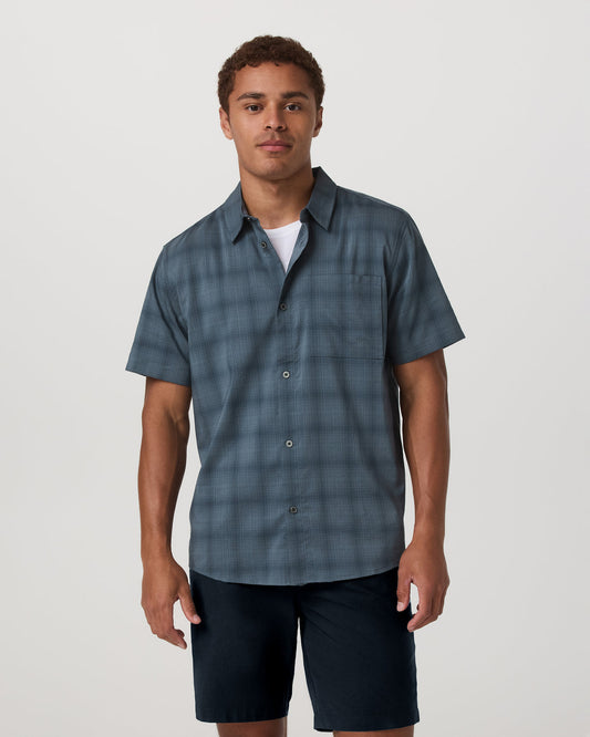 Short Sleeve Plaid Button Down Shirt Men's Abyss Shirt | Vuori online
