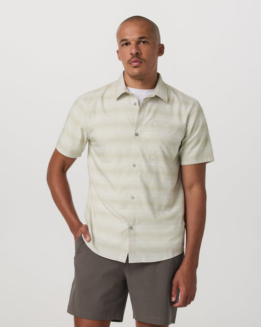 Men's Short Sleeve Plaid Button Down Shirt Sandalwood | Vuori onsale