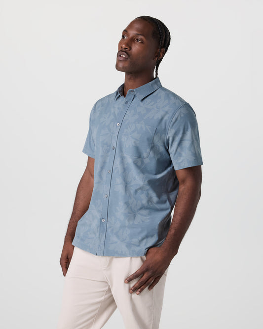 Short Sleeve Bridge Button Down Dusty Blue Plumeria | Vuori for sale