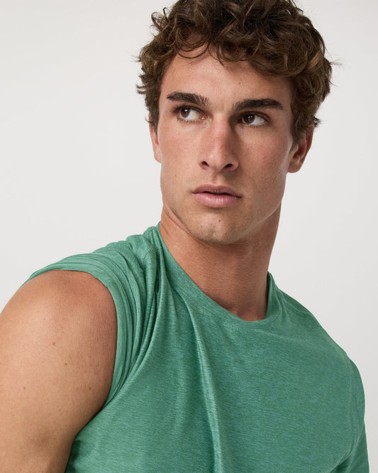 Strato Tech Tee Men's Hedge Green Workout Shirt | Vuori outlet